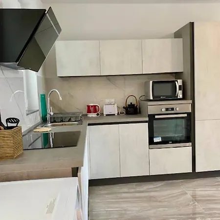 Sliema, Stylish 1 Bedroom Apartment With Parking. Exterior photo